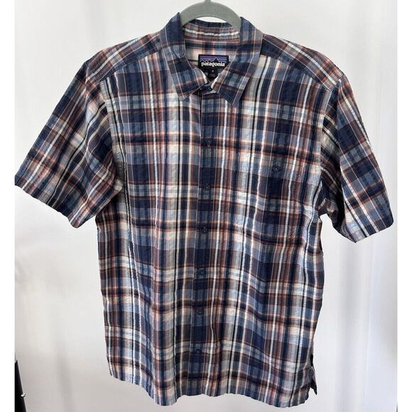 Patagonia Button Up‎ Short Sleeve Shirt Outdoor Plaid Men Medium - Picture 1 of 5